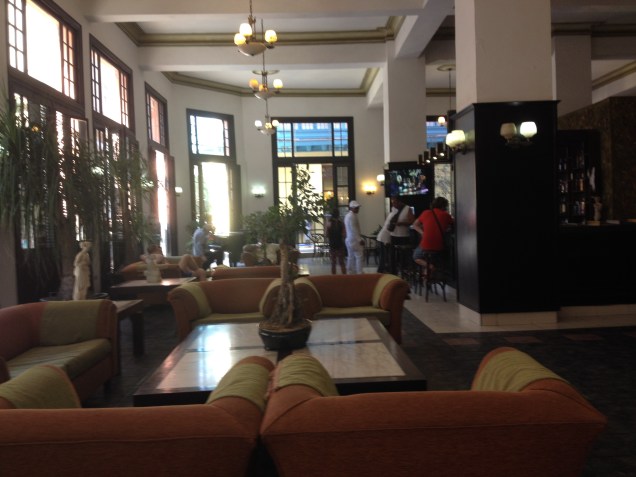 Hall do Hotel Ambos Mundos